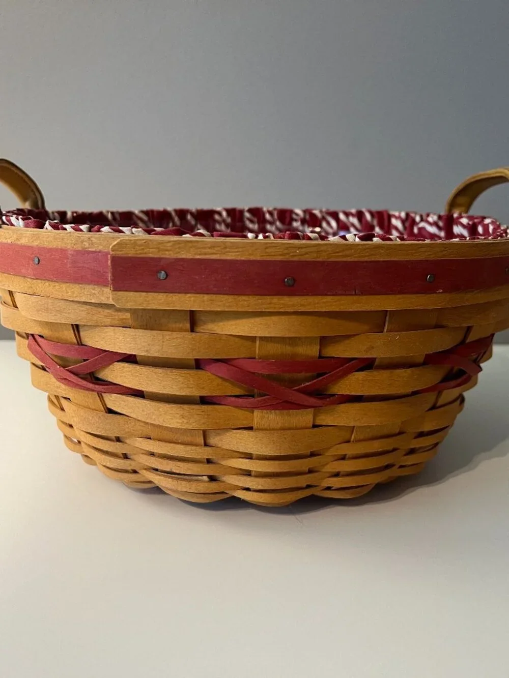 Longaberger – 1999 Edition Christmas Collection Popcorn Basket